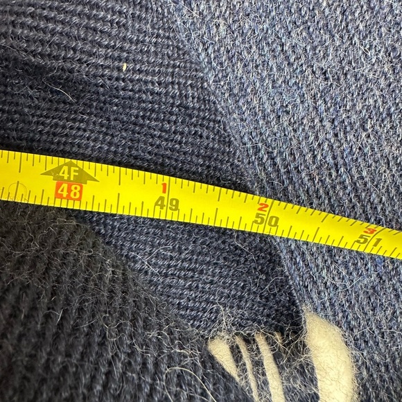 Serena and Lily South ShoreRug, Carpet. Bohemian. Wool 50”x70” Blue/white - Picture 7 of 7